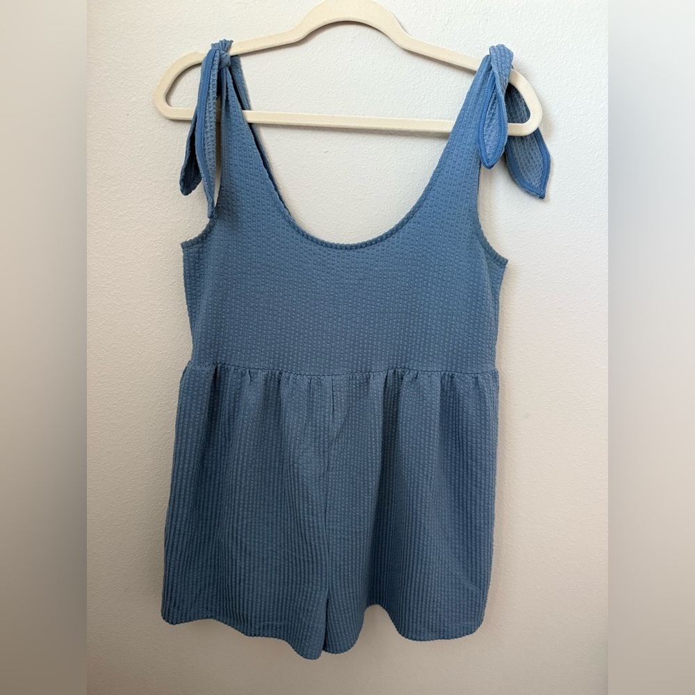 Urban Outfitters Blue Textured Romper Size M - Picture 2 of 7